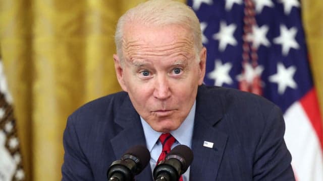 Cover Image for Biden’s Weird Whisper