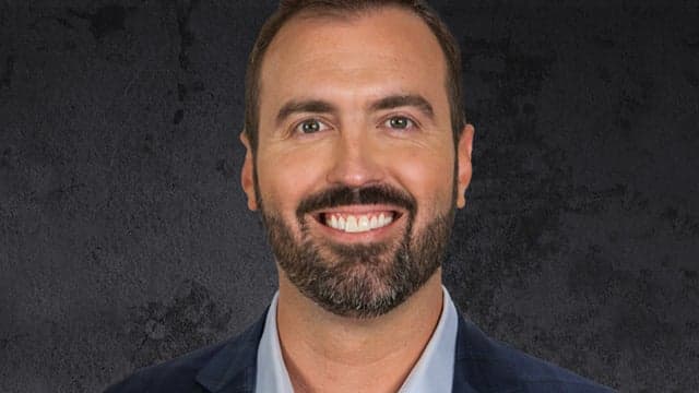 Cover Image for Clay and Buck Talk to Newly Syndicated Radio Host Jesse Kelly