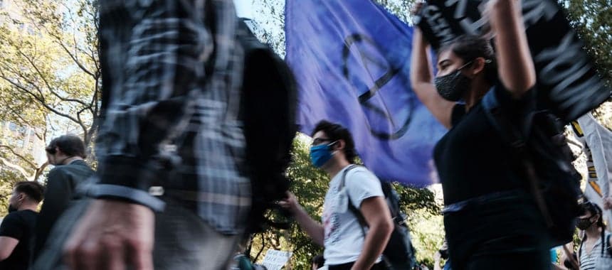 Cover Image for Diverse NYC Protesters Chant “F–k Joe Biden”