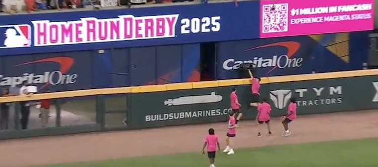 Video: Kid Steals Homer at Home Run Derby