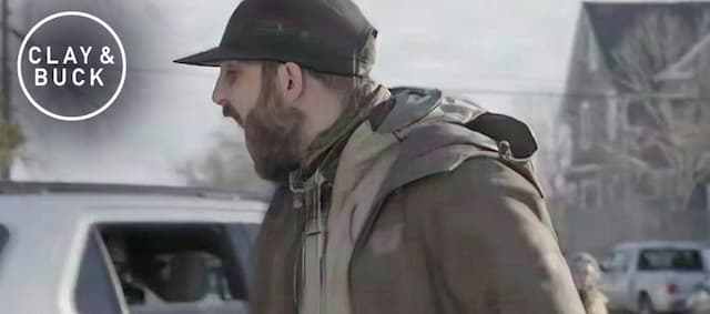 Cover Image for Blockbuster New Video Busts Myth of Alex Pretti