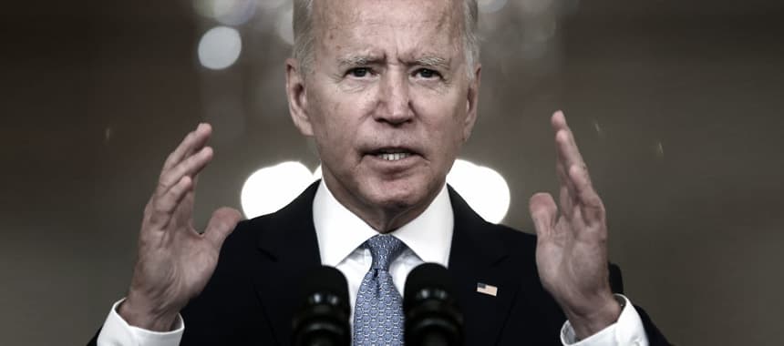 Cover Image for Biden to Issue Covid Rules as 75,000 Fans Pack NFL Stadium